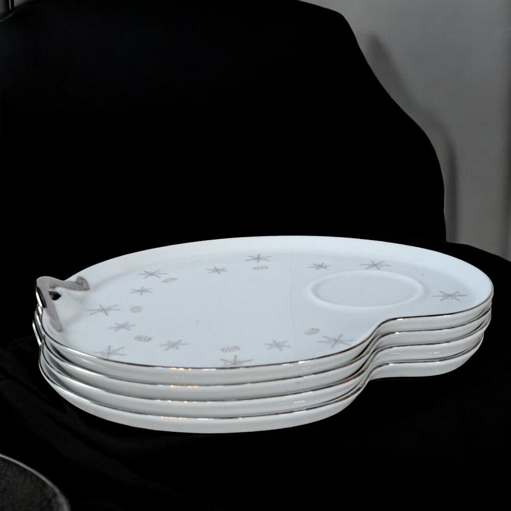 MID CENTURY FINE SNOWFLAKE JAPAN SNACK PLATES - SET OF 4 MCM Starburst